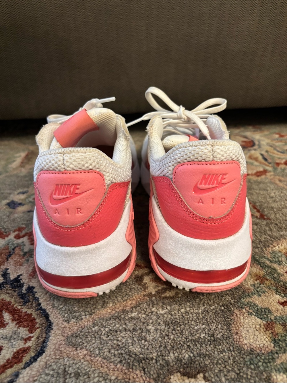 Nike Women’s Air Max Sneakers in White and Pink - Picture 5 of 5